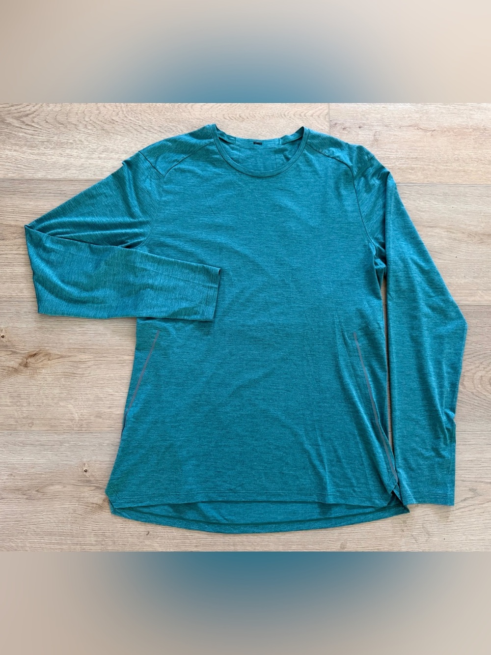 Lululemon Men’s Fast and Free Long Sleeve Shirt Medium Vivid Teal